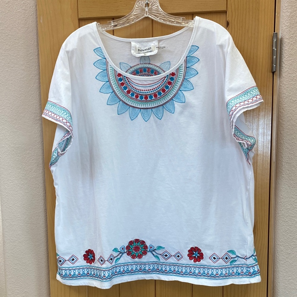 Paparazzi White Tee with Blue and Red Embroidery